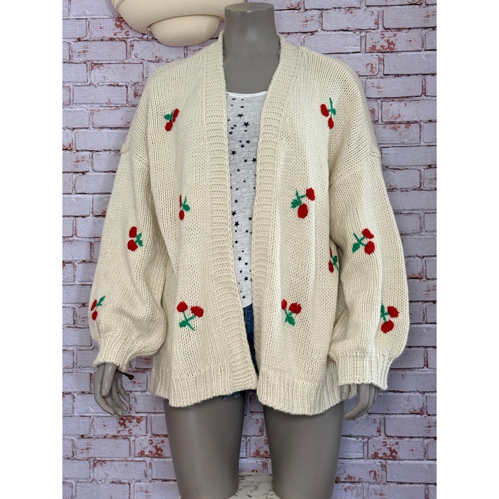 Torrid Cherry Embroidered Chunky Knit Cardigan Cream V-Neck Open Front Plus 2X
